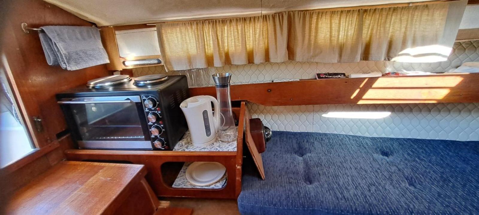 Hotel Unique Boat 1 Höganäs Esterno foto