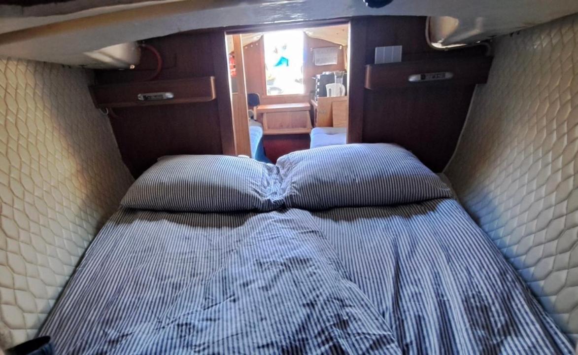 Hotel Unique Boat 1 Höganäs Esterno foto
